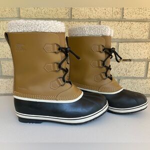 Sorel Brown and Black Winter Boots